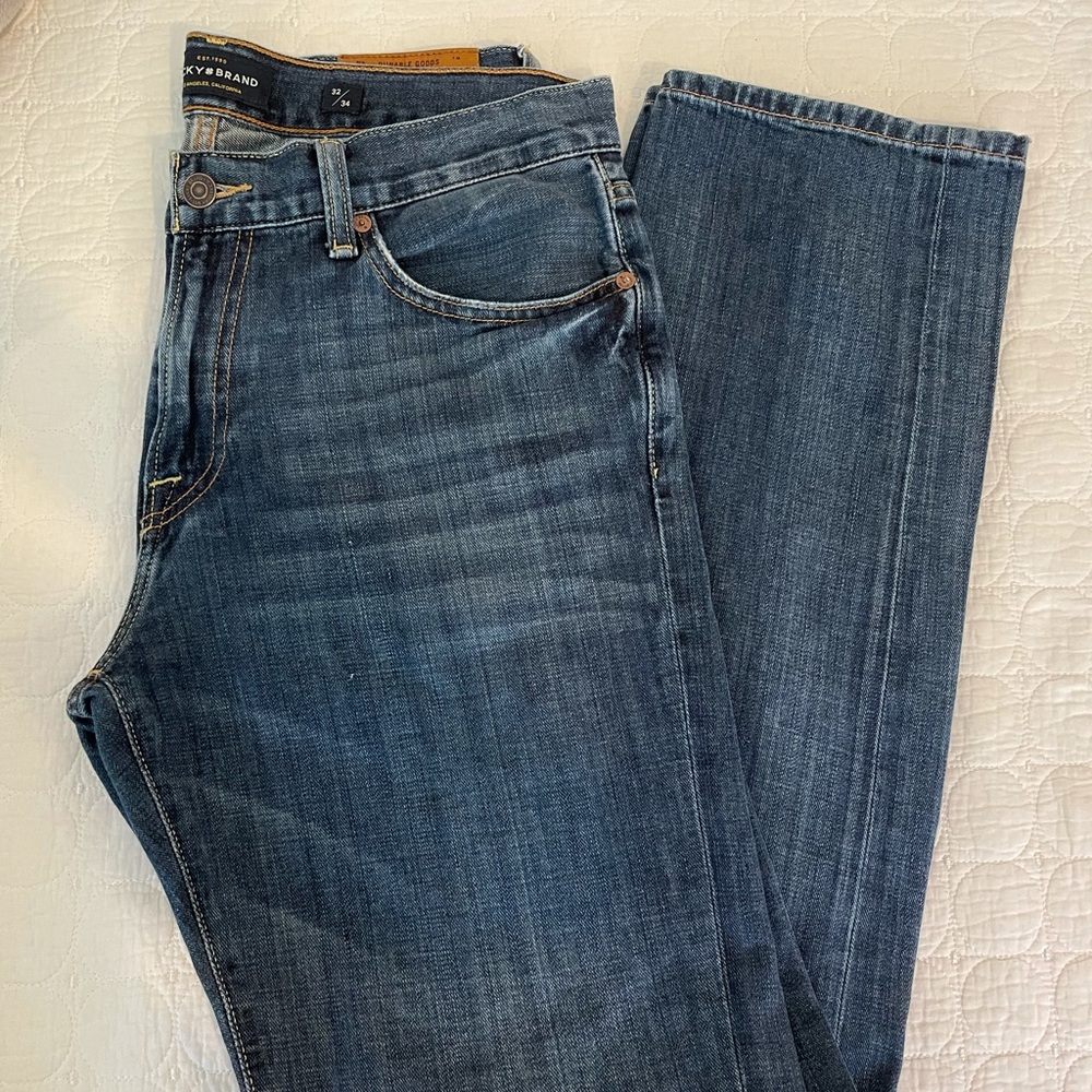 Lucky Brand Men’s 211 straight jeans